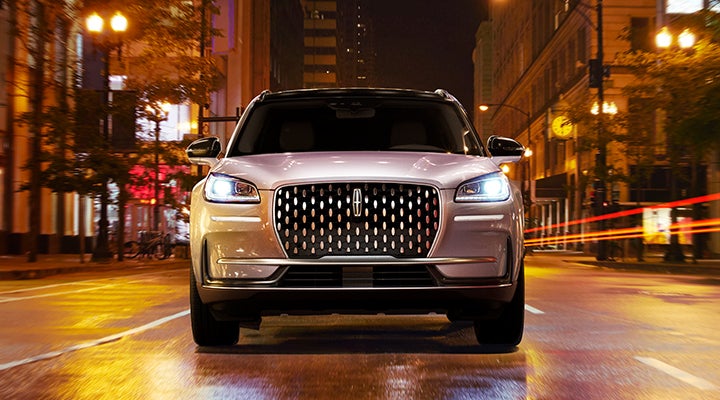 The striking grille of a 2024 Lincoln Corsair® SUV is shown. | Pilson Lincoln in Mattoon IL